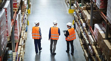 Essential Skills and Requirements to Become a Warehouse Worker
